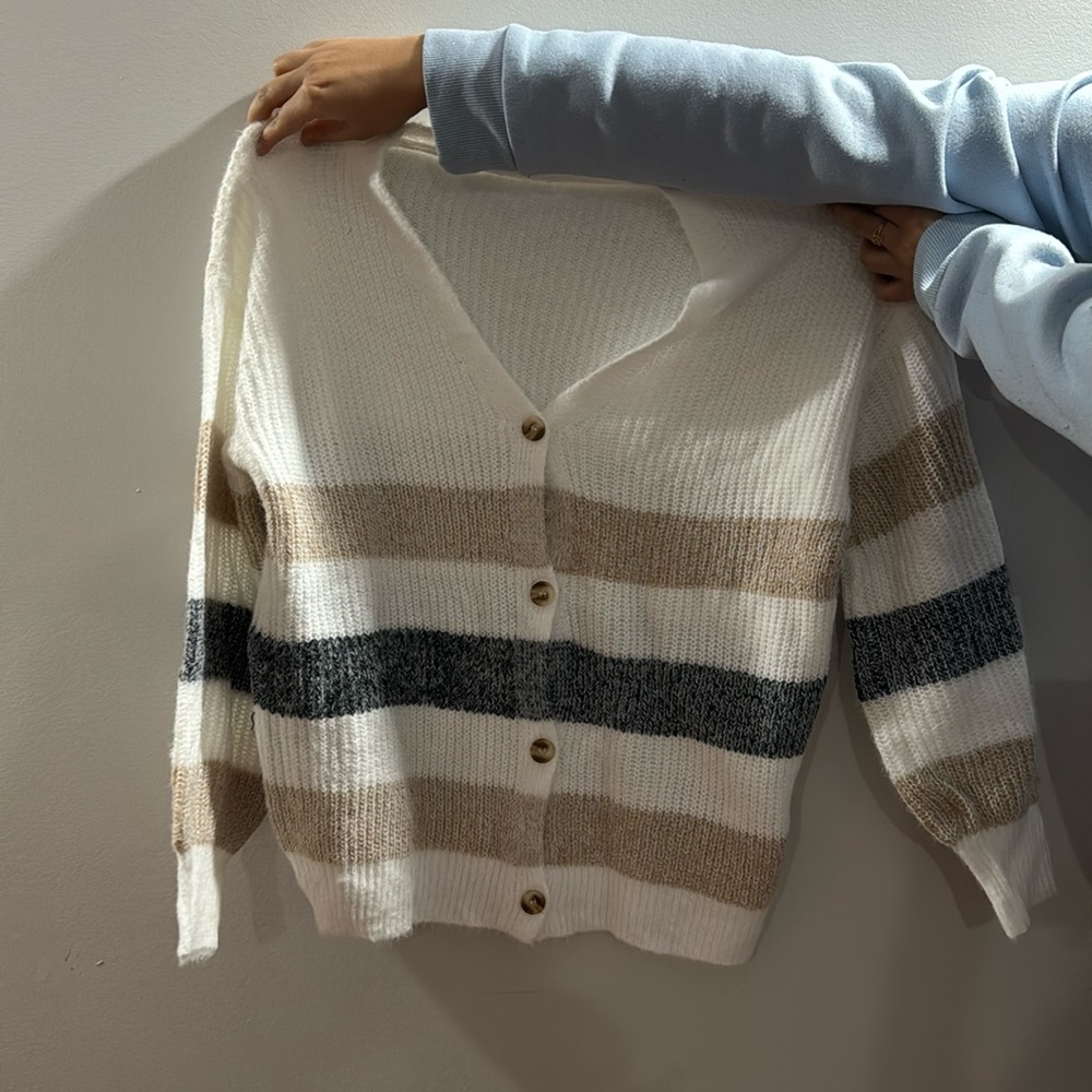 Beautiful Women’s Striped Cardigan